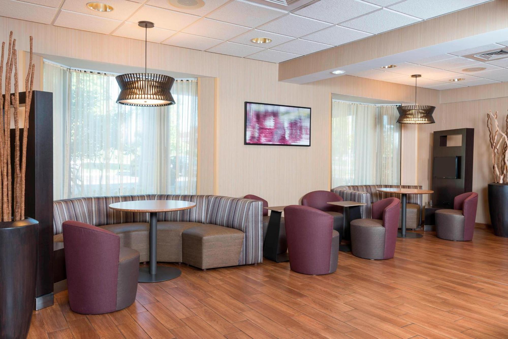 Courtyard By Marriott Traverse City Eksteriør billede