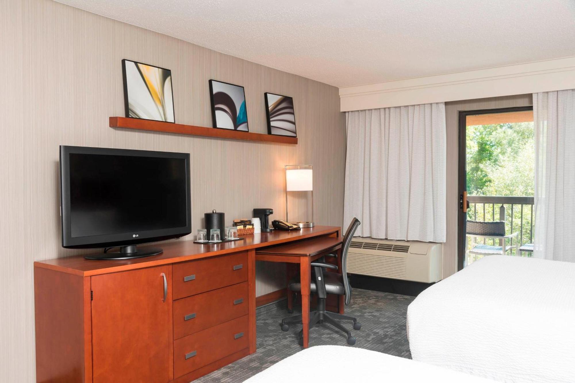Courtyard By Marriott Traverse City Eksteriør billede